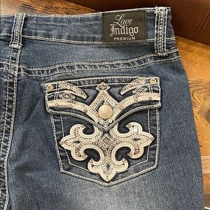 Love Indigo Women's Dark Blue Embroidered Pocket Jeans